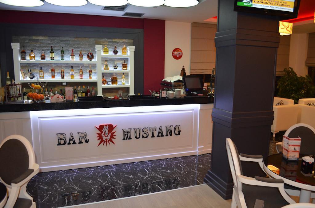 Hotel Mustang Vasqarr Exteriér fotografie