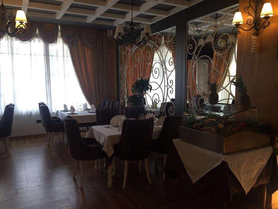 Hotel Mustang Vasqarr Restaurace fotografie